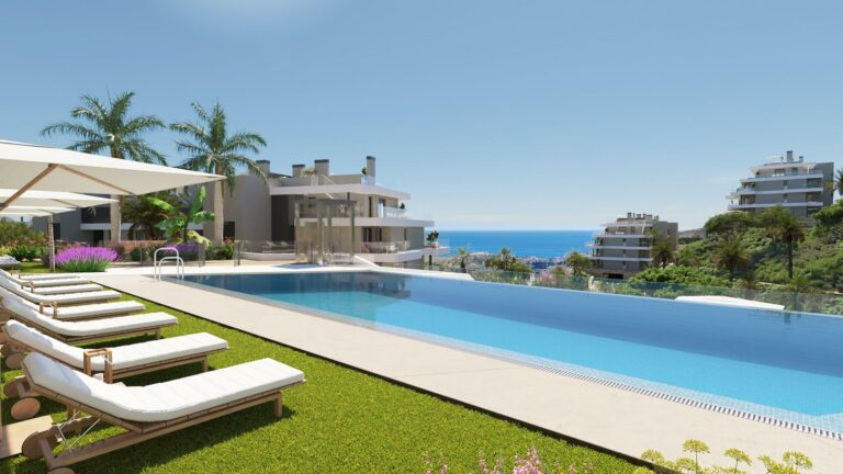 Apartment in Mijas - 520000 EUR