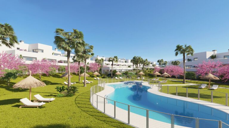 Apartment in Estepona - 478800 EUR