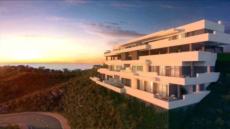 Apartment in Mijas - 470000 EUR