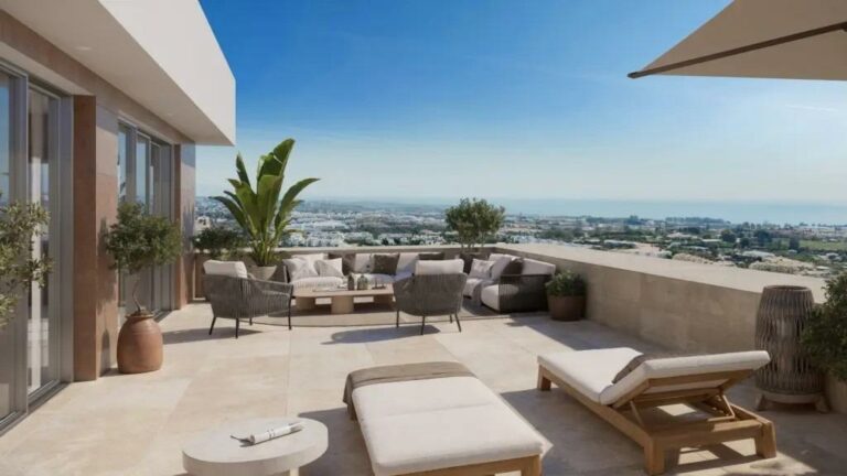 Penthouse in Estepona - 1377000 EUR